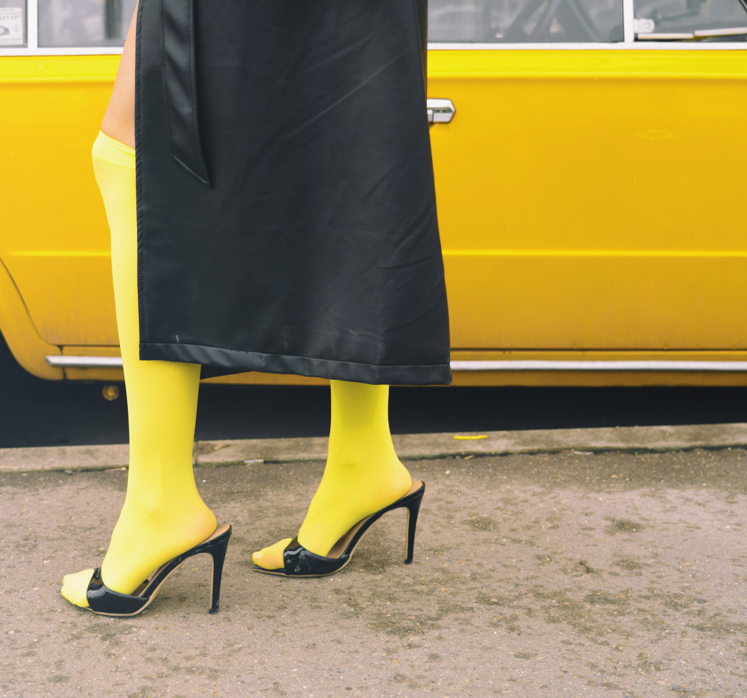 Работа Анны Эйр на международной выставке «Mellow Yellow»