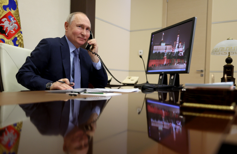 Институт СТЭИ поздравляет Президента России Владимира Путина с днём рождения